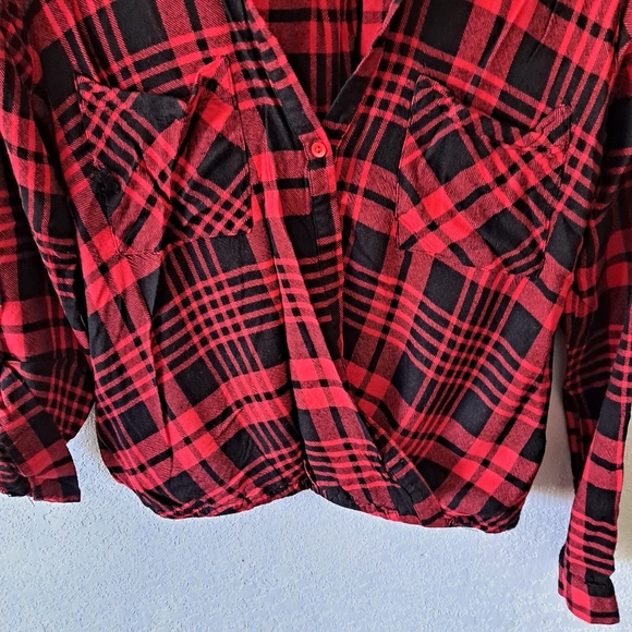 Timing Red Plaid Flannel - Picture 3 of 6